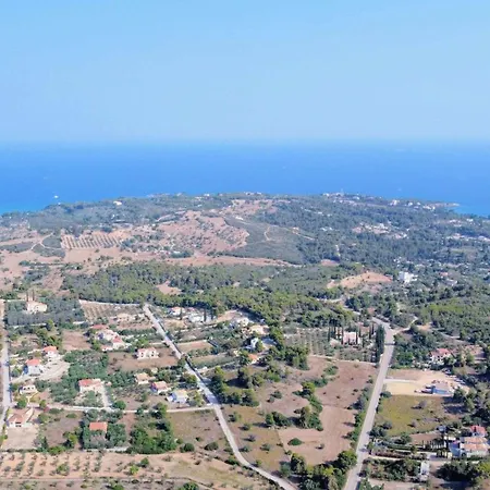 Villa Jolie Proche Des Plages Aghios Emilianos (Peloponnese)